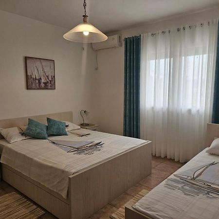 B & M Apartments Kotor Dış mekan fotoğraf