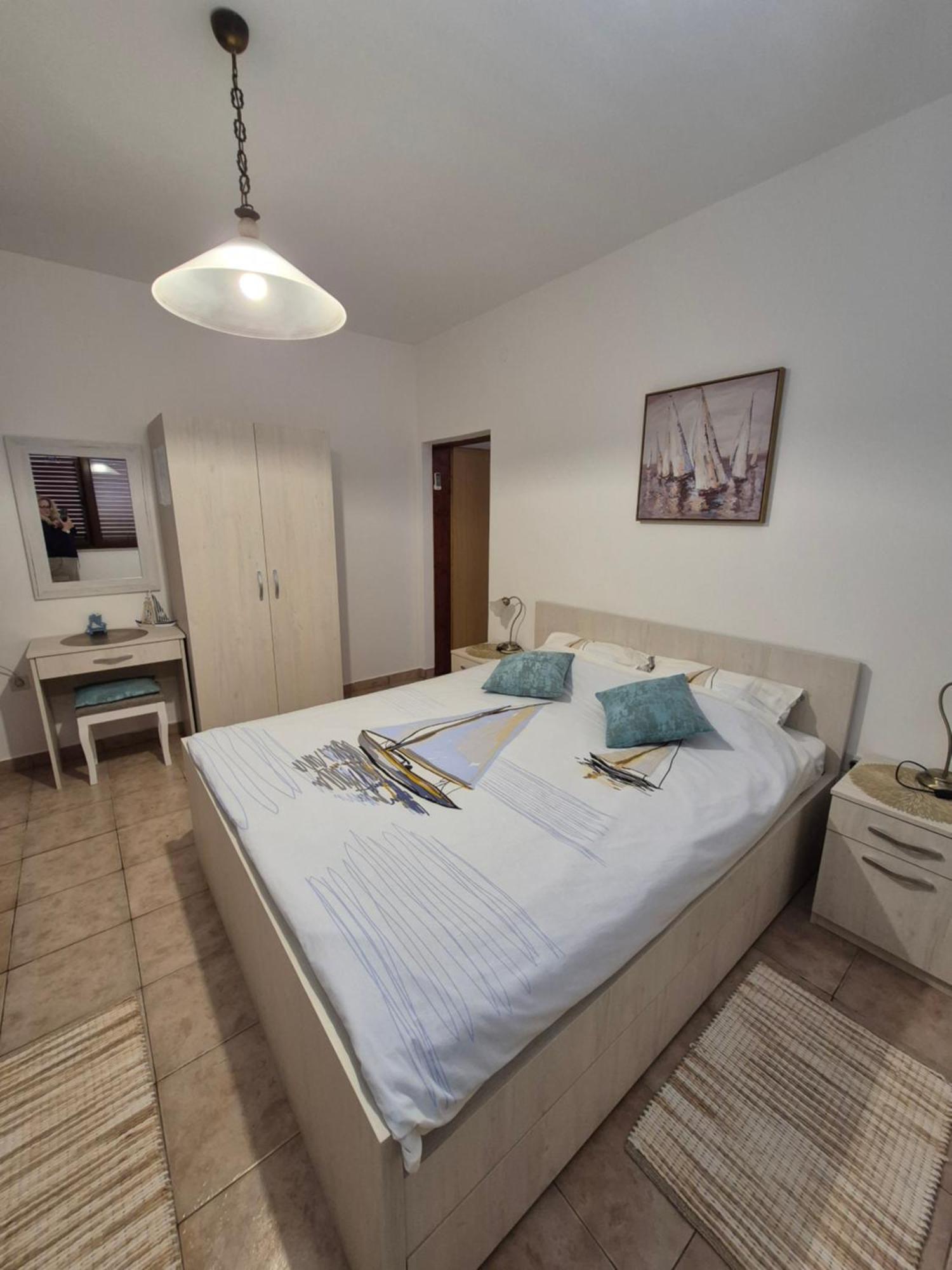 B & M Apartments Kotor Dış mekan fotoğraf