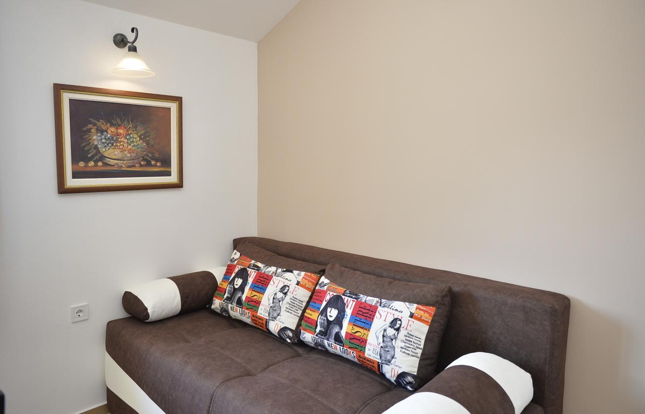 B & M Apartments Kotor Dış mekan fotoğraf