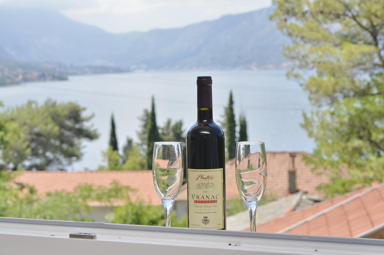 B & M Apartments Kotor Dış mekan fotoğraf