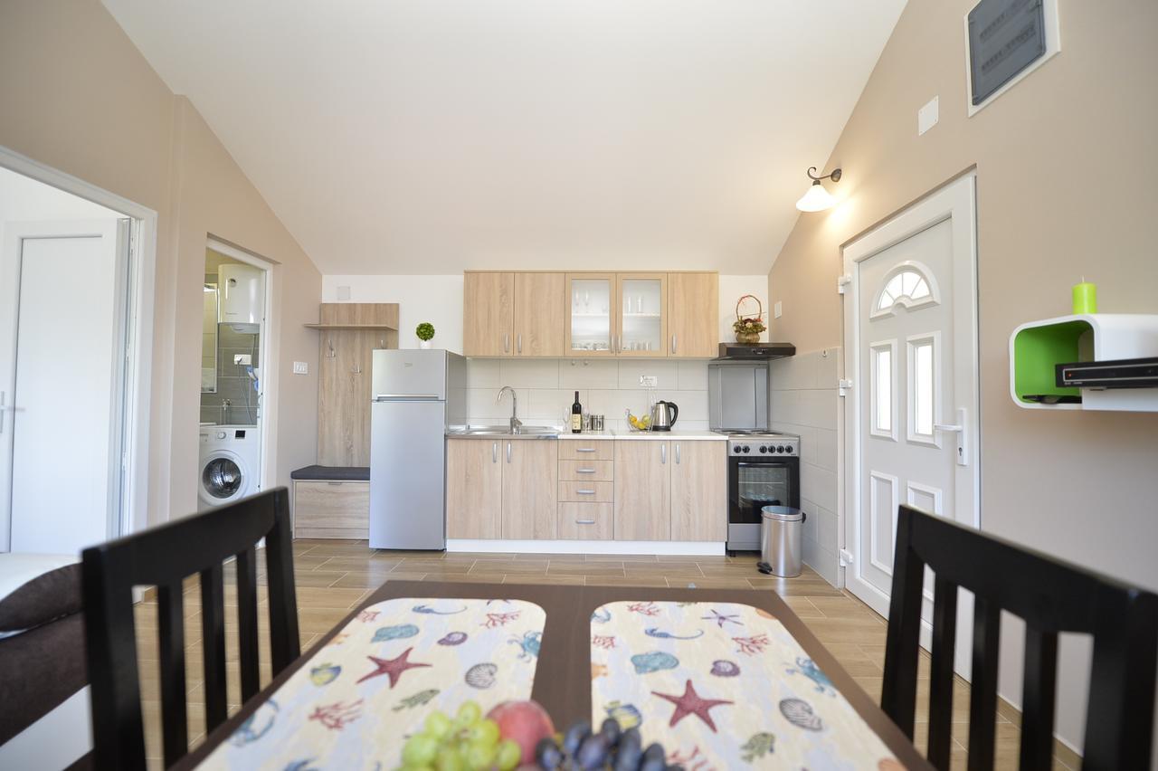 B & M Apartments Kotor Dış mekan fotoğraf